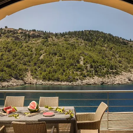 Braunis Horio 度假居 阿索斯