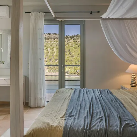 Tatil Evi Braunis Horio