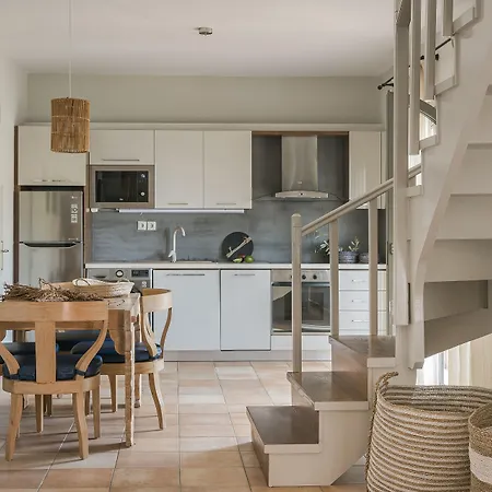 Braunis Horio 別荘 *