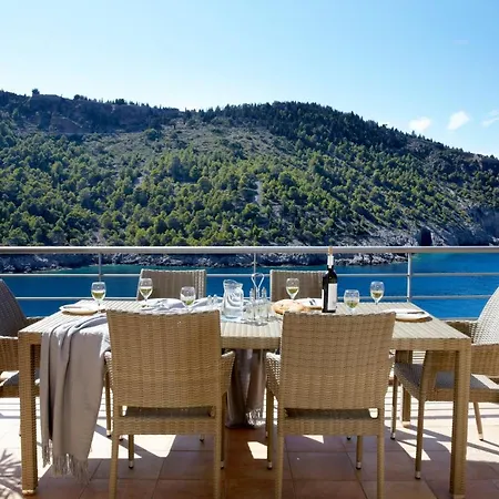 Braunis Horio 別荘 アソス